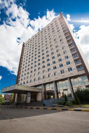 Amax Golden Ring photo