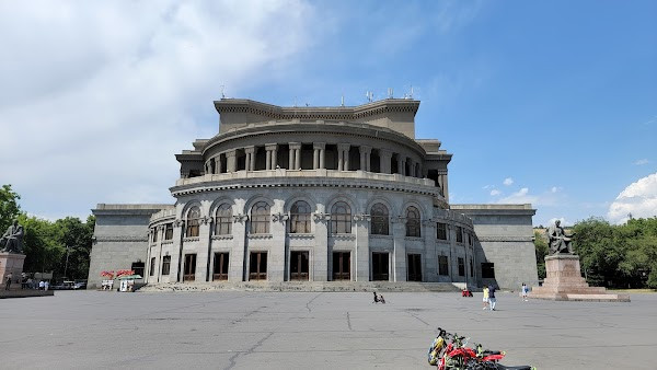 Armenian National Opera and Ballet Theatre photo
