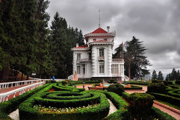 Atatรผrk Pavilion photo