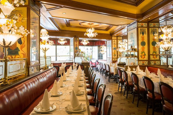 Au Pied de Cochon photo