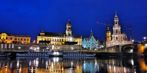 Augustus Bridge photo