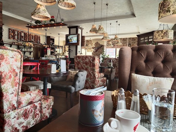 Benjamin, Cozy Cafe photo