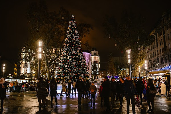 Budapest Christmas Fair and Winter Festival photo