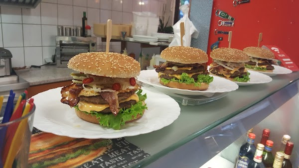 Curry and Burger photo