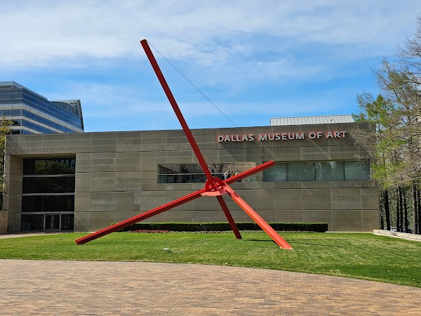 Dallas Museum of Art photo