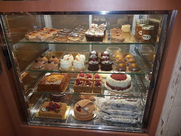 Duet Bakery and Restaurant photo