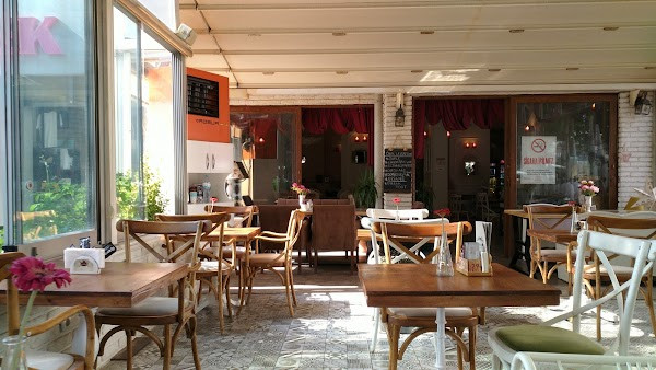 Evreka Tea House photo