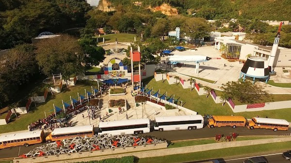 Governor Luis A. Ferré Science Park photo