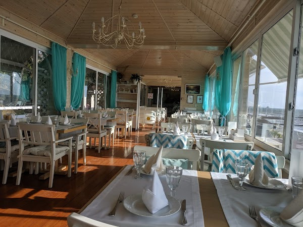Grand Fish Veranda photo