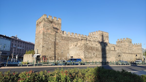 Kayseri Castle photo