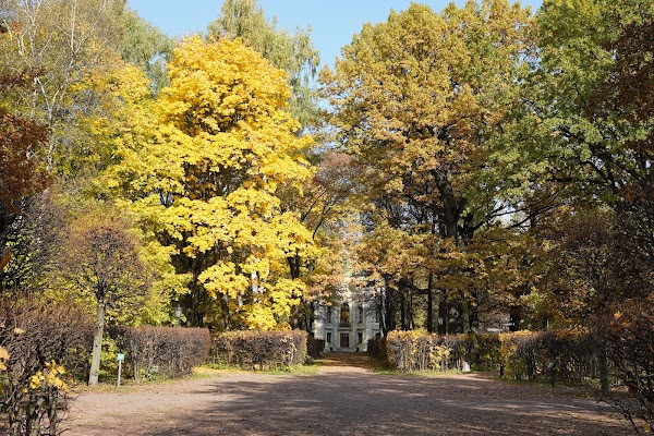 Kuskovo Estate Museum photo