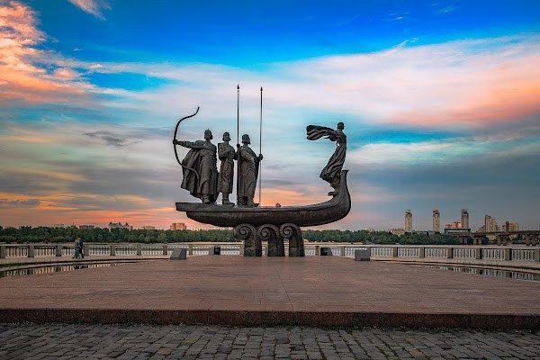 Kyiv Founders Monument photo