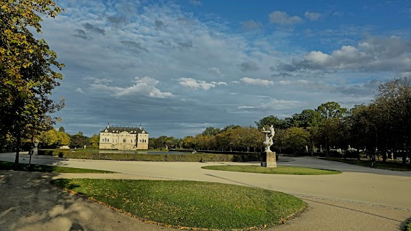 Large garden Dresden and Dresden Park Railway photo