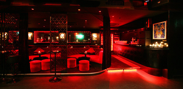 Le Baron Paris photo
