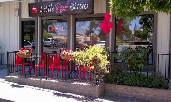 Little Red Bistro photo