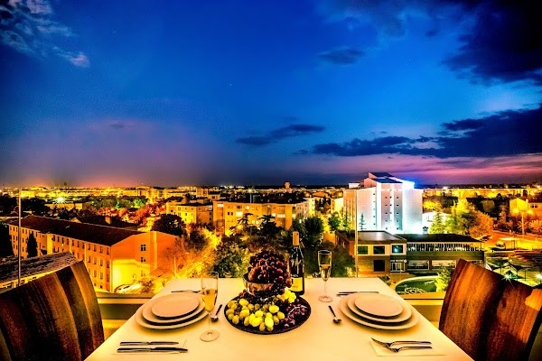 Lozengrad Hotel photo