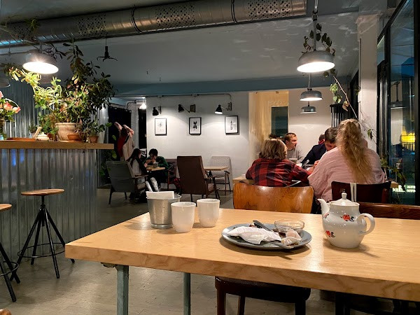 MOSS vegan resto photo