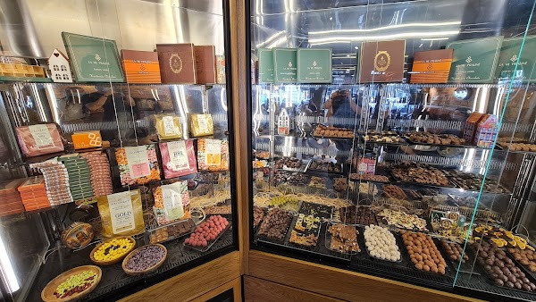 Monster Teashop photo