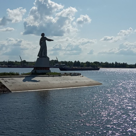 Mother Volga photo