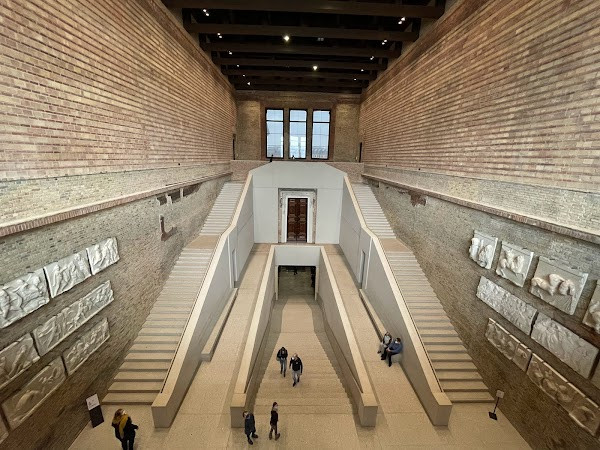 Neues Museum photo