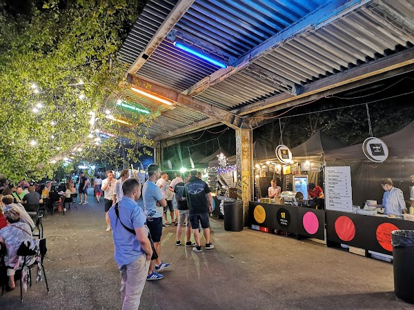 Nocny Market photo