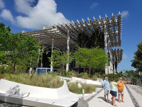 Pérez Art Museum Miami photo