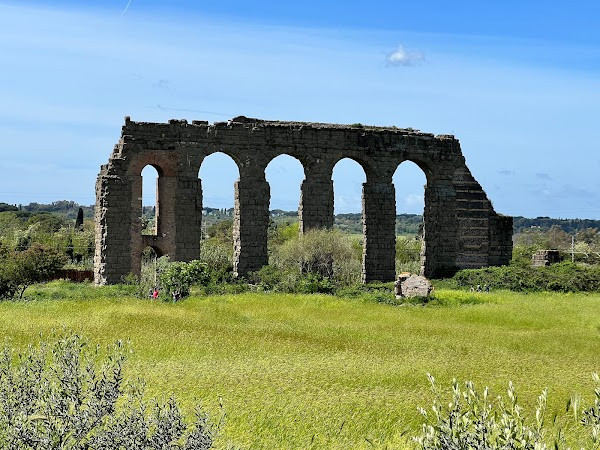 Park of the Aqueducts photo
