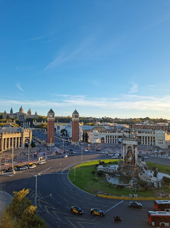 Plaรงa d'Espanya photo