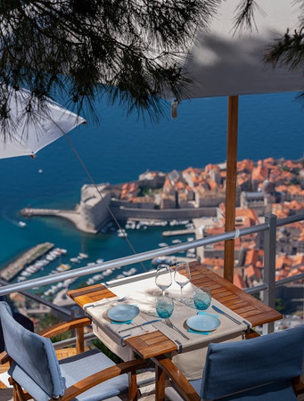 Restaurant Panorama photo