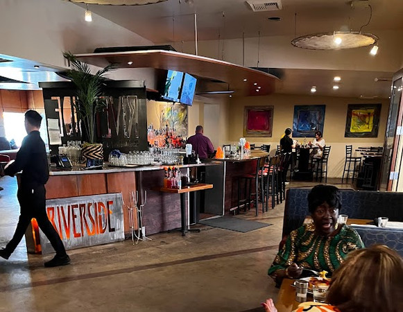 Riverside Clubhouse photo