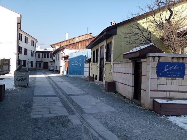 Sıtkı Olçar photo