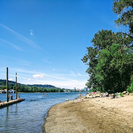 Sellwood Riverfront Park photo