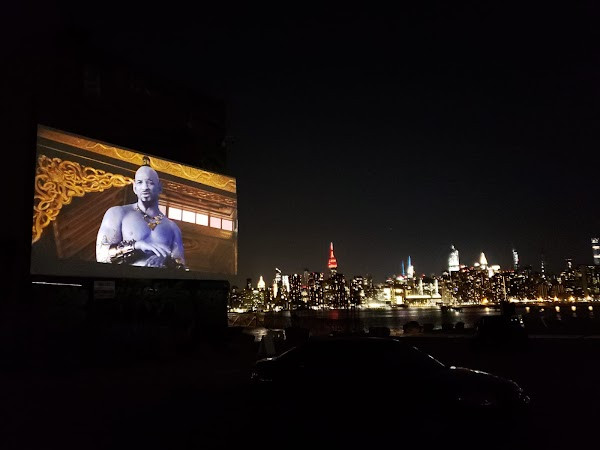 Skyline Drive In NYC photo