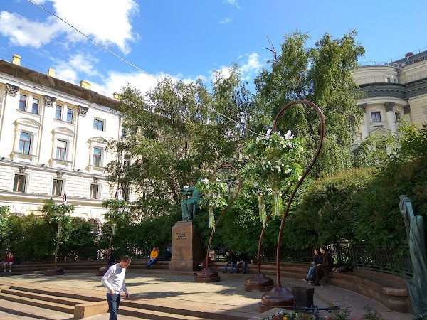 Tchaikovsky Monument photo