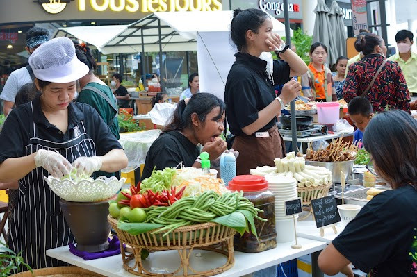 The Ground Food Market photo