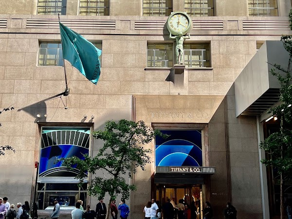Tiffany & Co. - The Landmark photo