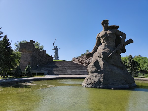 "To Heroes of the Battle of Stalingrad" at Mamayev Kurgan photo