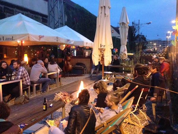 Transfer Bar / club photo