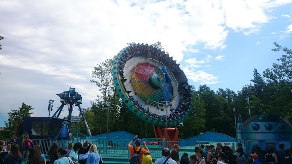 Tsentral'nyy Park Kul'tury I Otdykha Im. S. M. Kirova photo