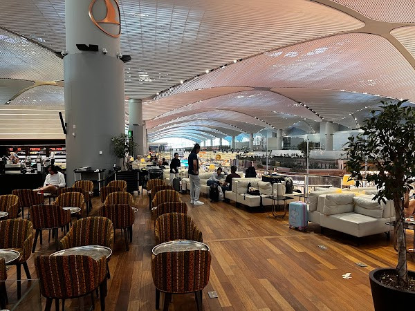 Turkish Airlines Lounge photo