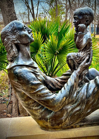Umlauf Sculpture Garden & Museum photo